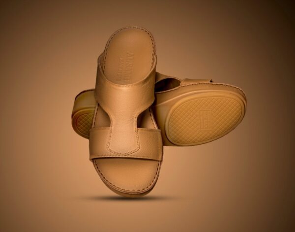 Handcrafted Italian luxury leather sandal (Biege)